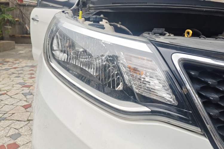 Used Kia K2 2015 Hatchback 1.4L AT GLS Cool Edition