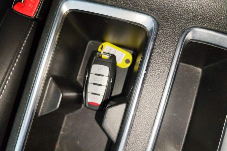 Used Haval M6 2021 PLUS 1.5T DCT Comfort Edition