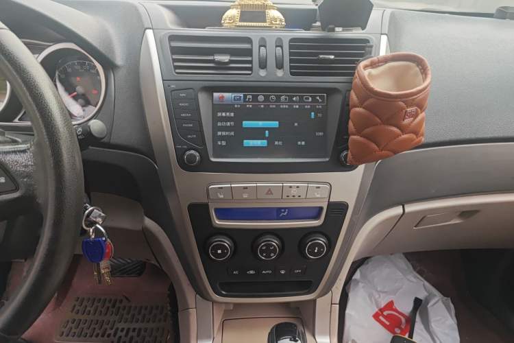 Used Geely Auto GX7 2012 2.4L Automatic Executive Version