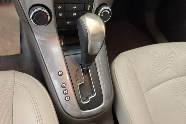 Used Chevrolet Cruze 2015 1.5L Classic SE AT