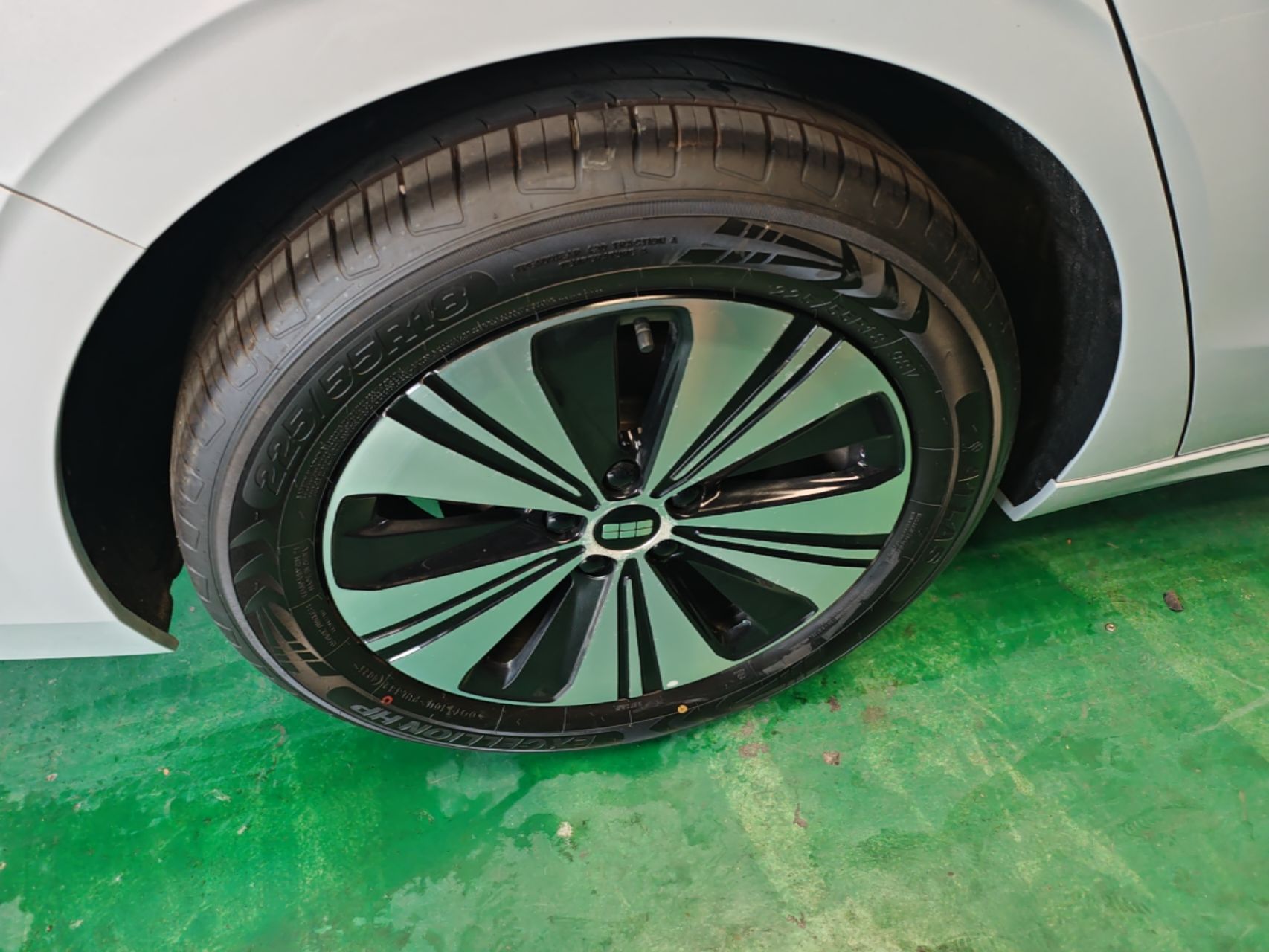 Geely Galaxy A7 2025 Model EM-i 150km Exploration+ Edition — снимка 11