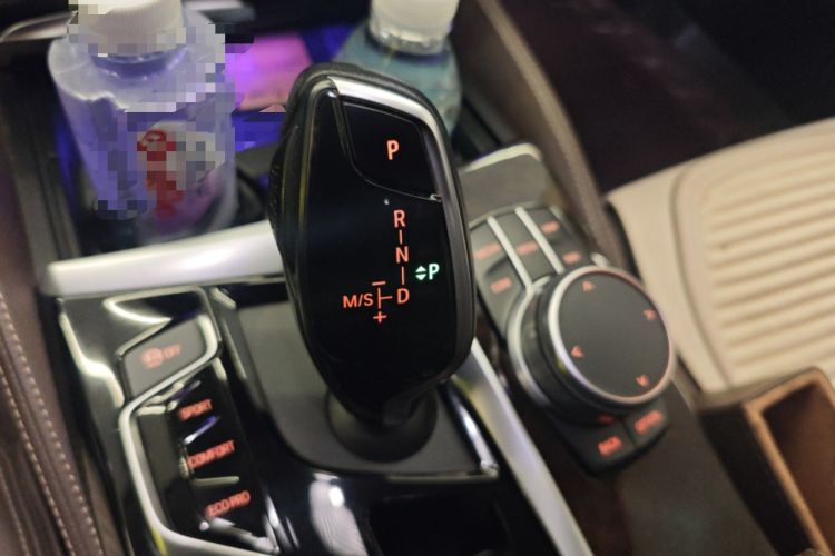 Used BMW 5 Series 2020 525Li Luxury Package
