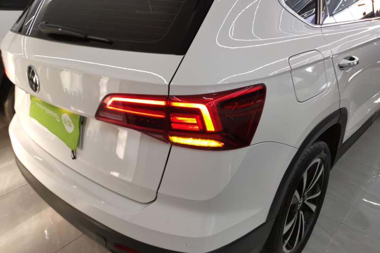 Used Volkswagen Tharu 2021 280TSI Two-Wheel-Drive Luxury Plus Edition