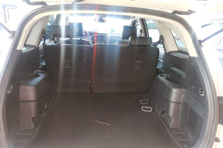 Used JMC Yusheng S350 2016 2.0T Automatic All-Wheel Drive Gasoline Luxury Edition 5 Seats Trunk