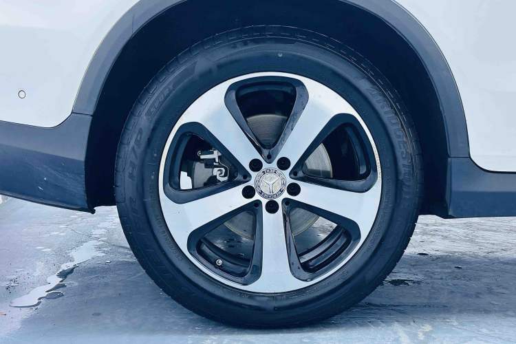 Used Mercedes-Benz GLC 2022 Second Facelift GLC 260 L 4MATIC Dynamic Edition
