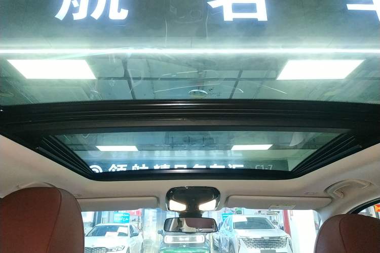 Used BMW i3 2022 eDrive 35 L
