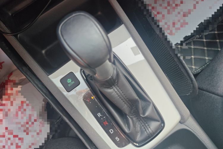 Used Honda LIFE 2021 1.5L CVT SPO-SS Dynamic Edition Gear Lever