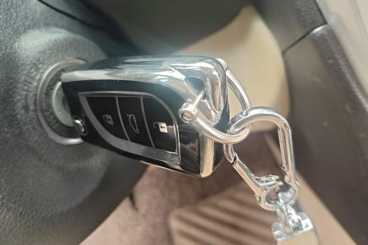 Used Toyota Camry 2016 2.0G 10th Anniversary Leading Edition