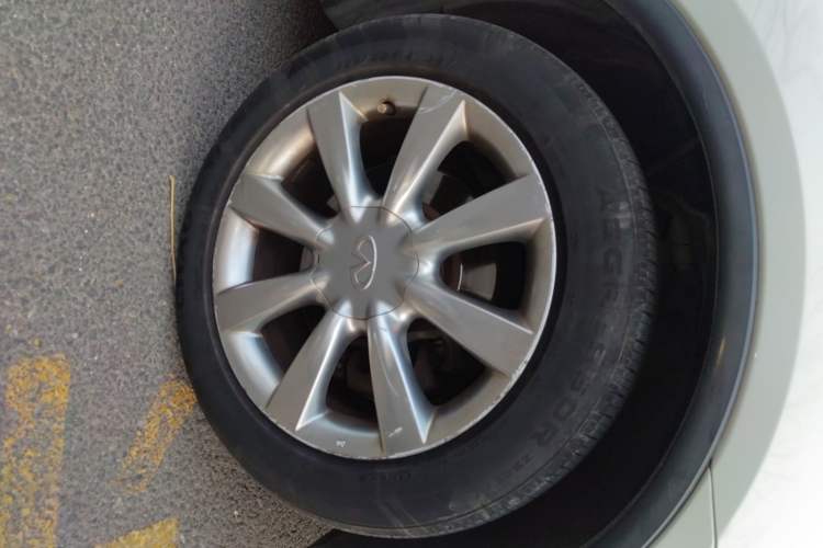 Used Infiniti EX 2013 EX25 Two-Wheel-Drive Luxury Edition