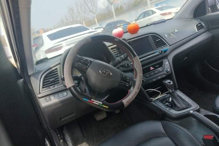 Used Hyundai Elantra (6th Generation / Lingdong) 2018 1.4T Dual-Clutch Xuan Dong · Dynamic Edition