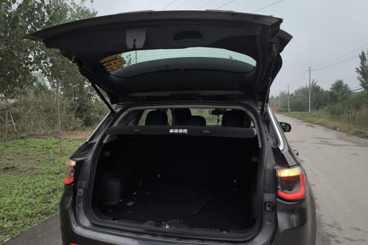 Used Jeep Compass 2017 200T Automatic Family Edition
