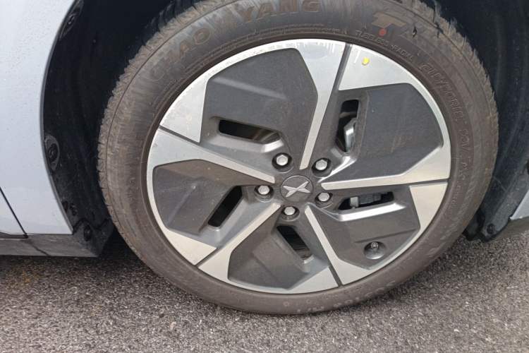 Used XPeng MONA M03 2025 620 Ultra-Long Range Plus Right Front Wheel Hub