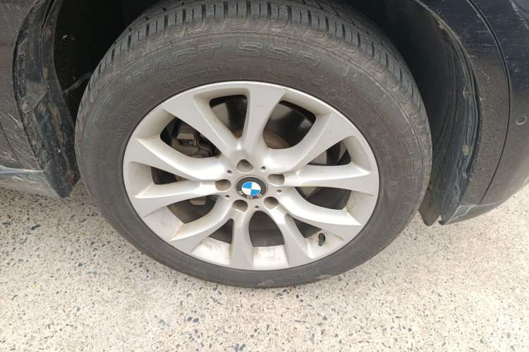 Used BMW X5 2018 xDrive28i
