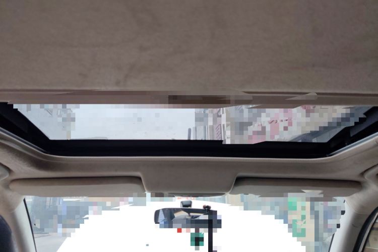 Used Mitsubishi Pajero Sport 2013 3.0L Automatic Two-Wheel Drive Luxury Edition Headliner