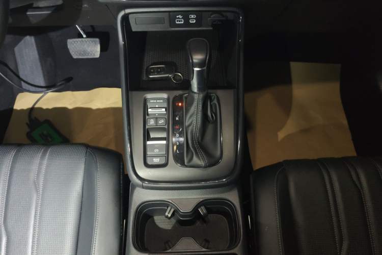 Used Honda Breeze 2023 240TURBO Two-Wheel-Drive Elite PRO 7-Seater