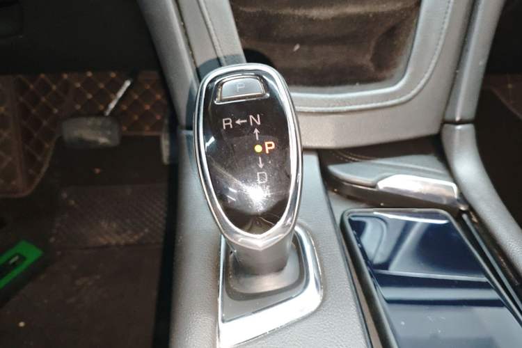 Used Cadillac XT5 2016 25T Luxury Model
