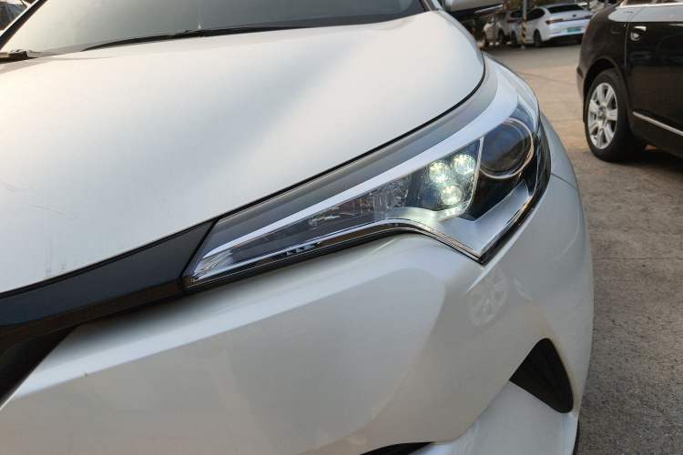 Used Toyota C-HR 2020 2.0L Leading Edition
