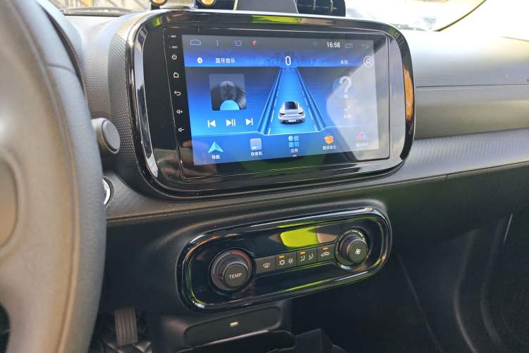 Used Roewe Clever 2021 302km Excellence Edition
