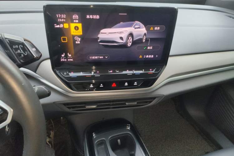 Used Volkswagen ID.4 CROZZ 2021 Long-Range PRO Two-Wheel Drive Version