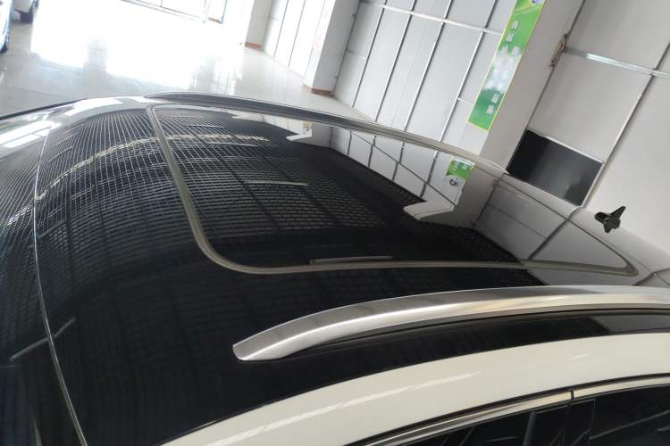 Used Volkswagen Tiguan X 2022 330TSI Two-Wheel-Drive Flagship Edition Roof