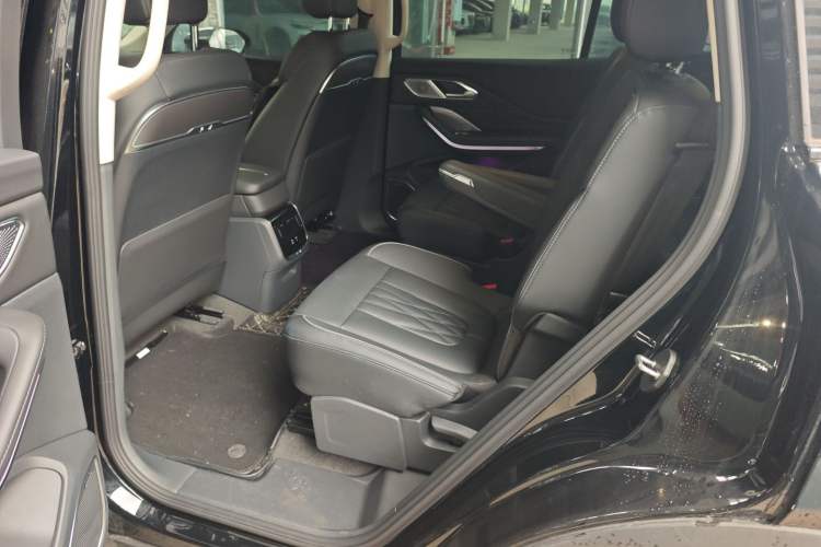 Used Hongqi HS7 PHEV 2024 2.0T PHEV Four-Wheel Drive Flagship Edition 6 Seats Left Rear Seat