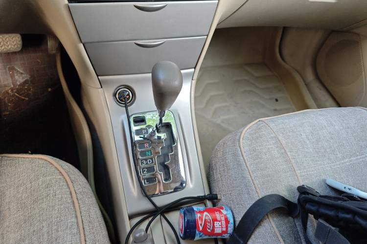 Used Toyota Corolla EX 2011 1.6L Automatic Classic Edition Gear Lever