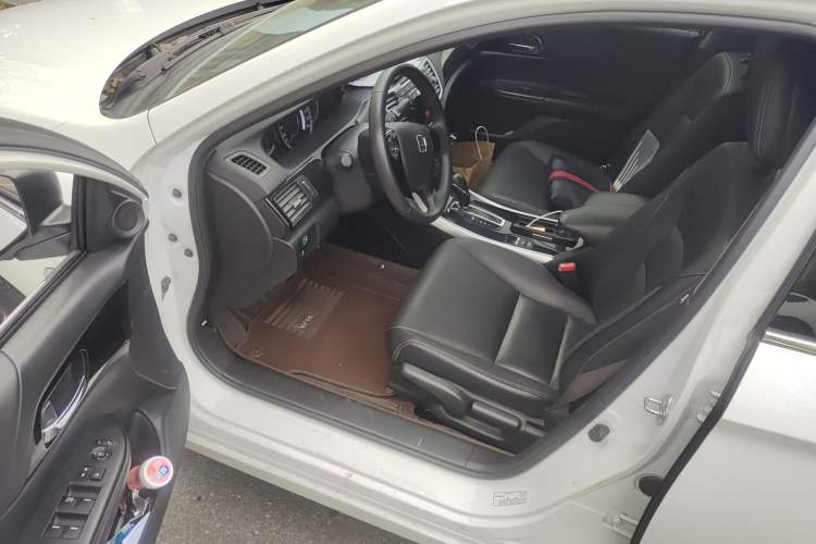 Used Honda Accord 2016 2.0L Elite Edition Driver Seat