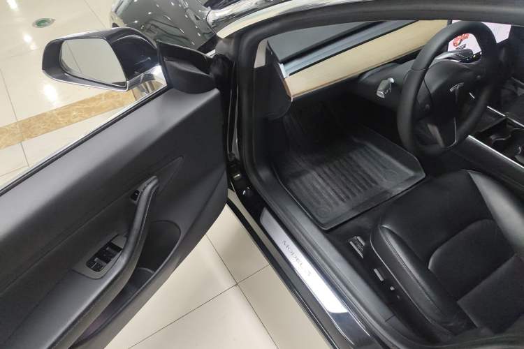 Used Tesla Model 3 (Import) 2019 Long-Range Rear-Wheel-Drive Version