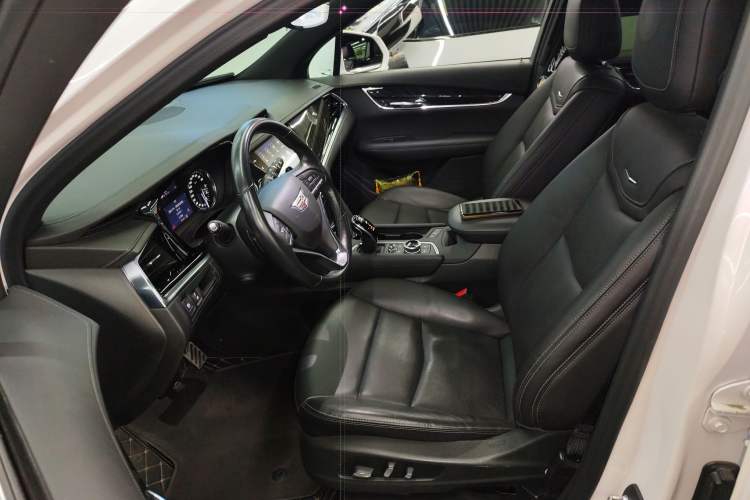 Used Cadillac XT6 2020 28T Six-Seater Four-Wheel-Drive Luxury Version
