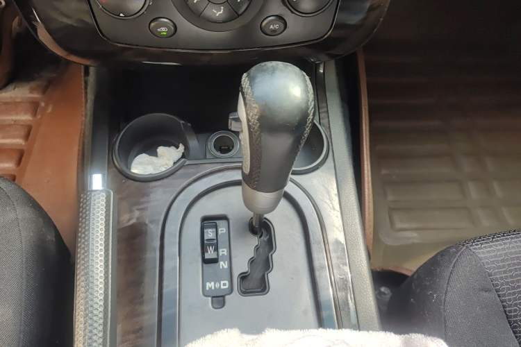 Used Roewe W5 2013 1.8T 2WD Automatic Xingyu Edition
