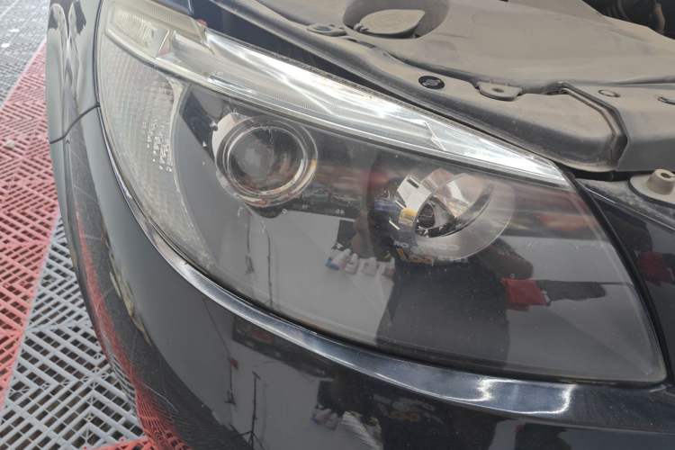 Used BYD S6 2014 2.0L Manual Luxury 5-Seater