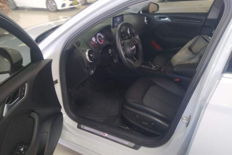 Used Audi A3 2020 Limousine 35 TFSI Fashion Edition China VI Emission Standard
