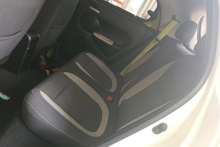 Used ORA Black Cat 2021 301 km Basic Version