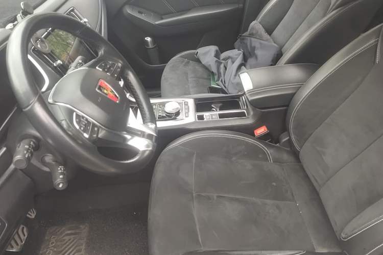 Used Roewe RX5 New Energy 2017 ERX5 EV400 Electric Internet Supreme Edition Left Front Seat