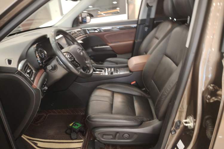 Used GAC Trumpchi GS8 2017 320T Two-Wheel Drive Luxury Smart Connectivity Version (7 Seats)