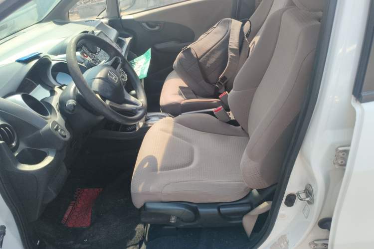 Used Honda Fit 2008 1.3L automatic comfort version
