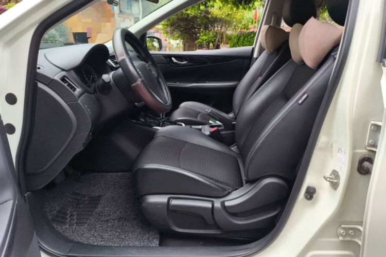 Used Nissan Tiida 2019 1.6L CVT Smart Drive Version China VI Standard