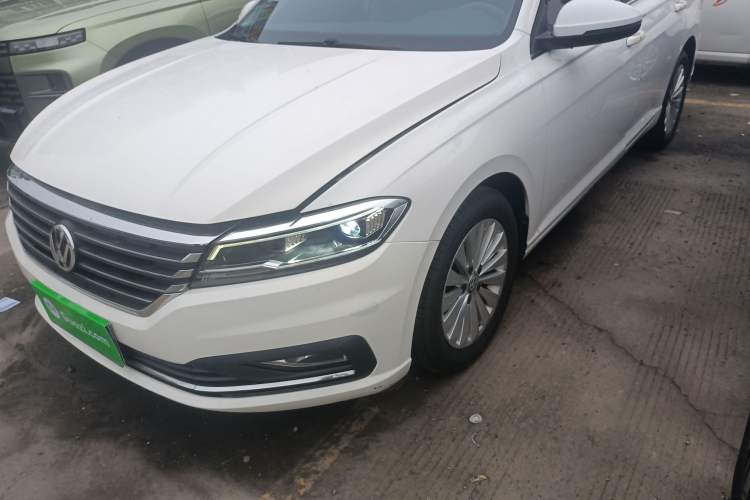 Used Volkswagen Lavida 2019 1.5L Automatic Comfort Edition China VI Standard Left Front Headlight