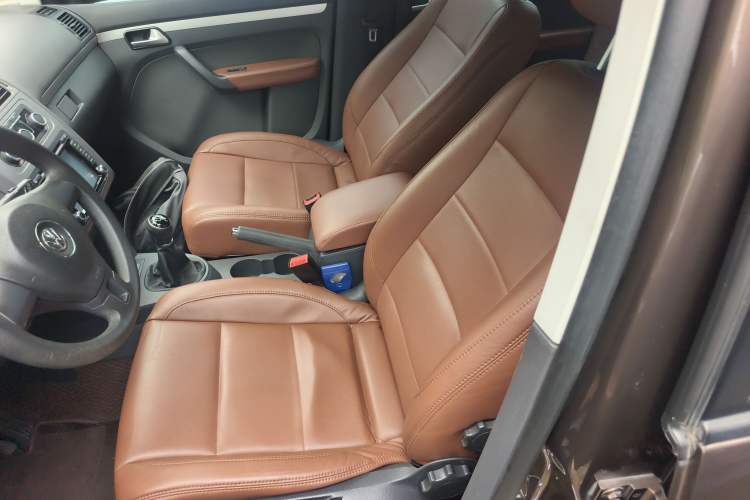 Used Volkswagen Touran 2013 1.4T Manual Fashion Edition 5 Seats