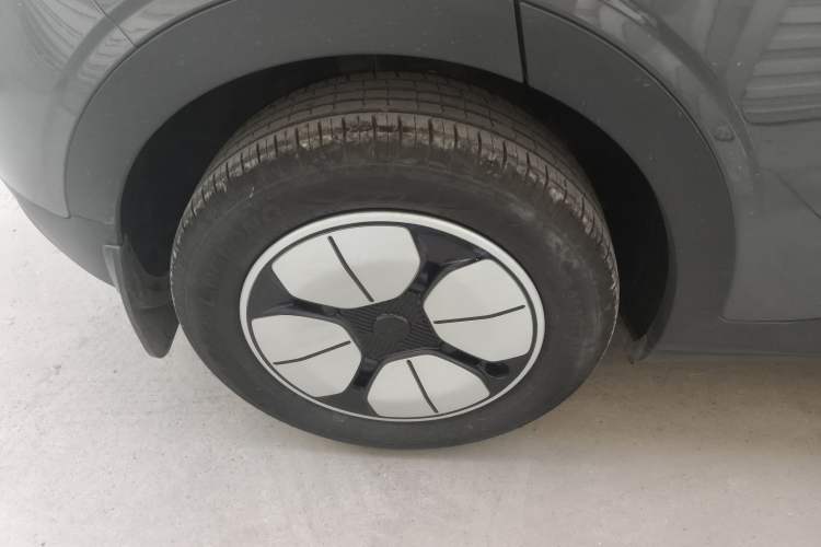 Used Geely Galaxy Geome 2025 310km Youth Edition Exterior 5