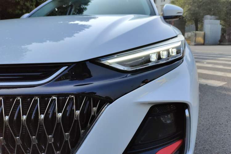 Used Oshan X7 PLUS 2023 Enjoy Edition 1.5T Automatic Pilot Model 7 Seats