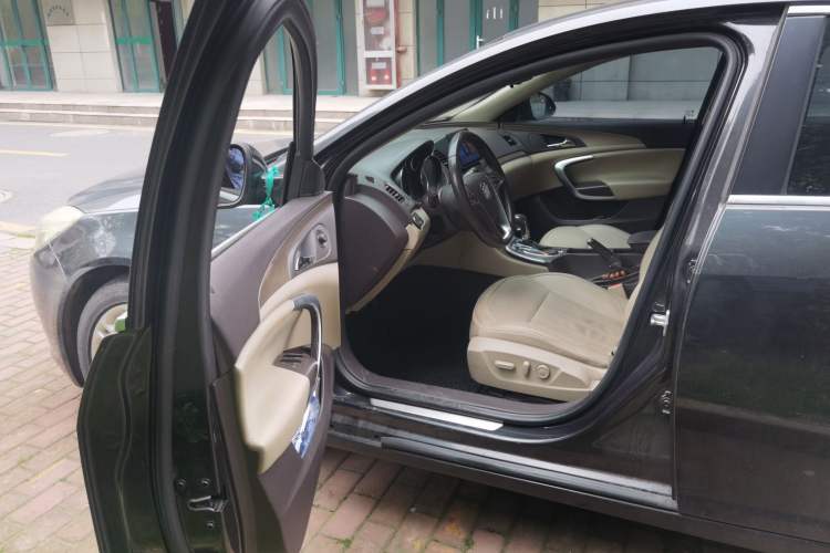 Used Buick Regal 2012 2.4L SIDI Elite Edition
