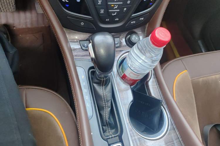 Used Buick Envision 2016 28T Four-Wheel Drive Elite Version