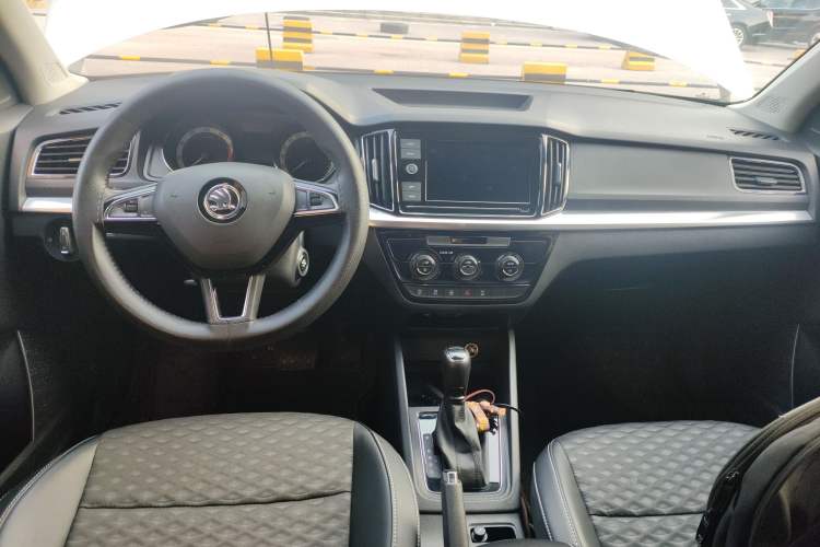 Used Skoda Kamiq 2018 1.5L Automatic Comfort Edition China VI Standard