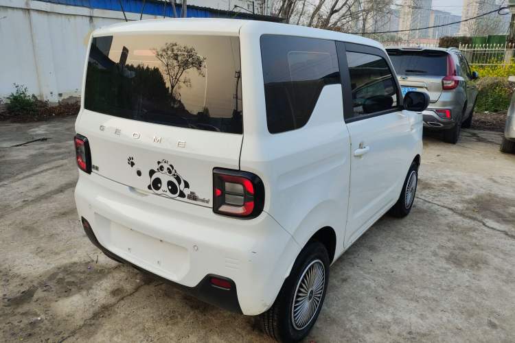 Used Geely Galaxy Panda 2023 Panda Mini 200km Endurance Bear