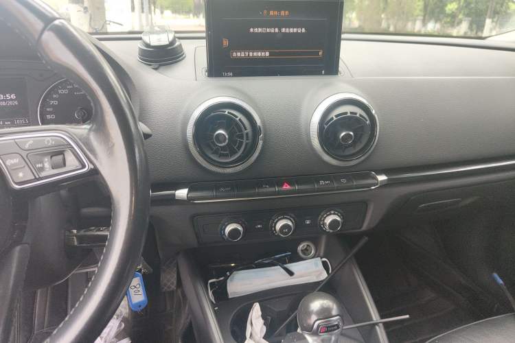 Used Audi A3 2019 Limousine 35 TFSI Fashion Edition China V standard
