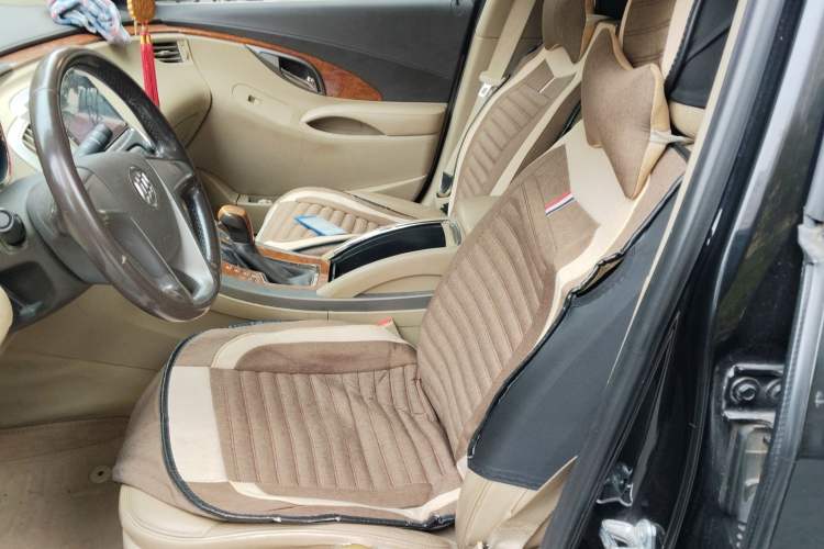 Used Buick LaCrosse 2012 2.4L SIDI Elegant Edition Left Front Seat