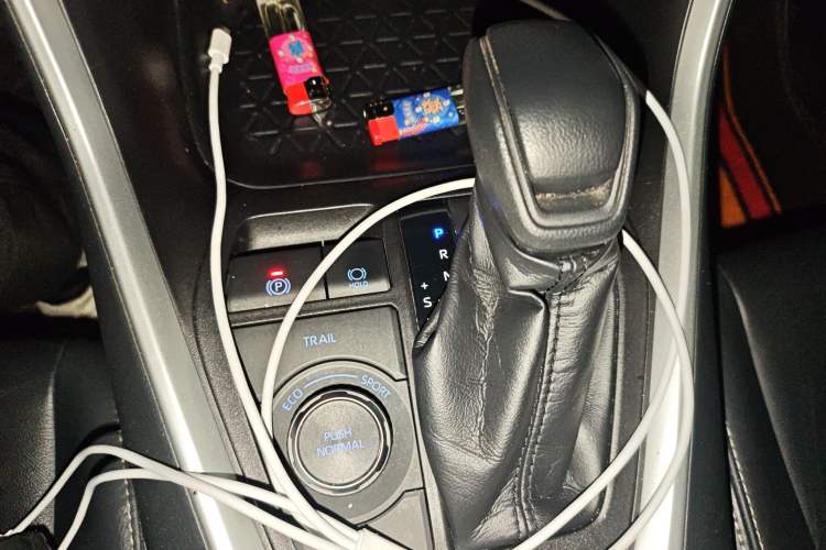 Used Toyota Wildlander 2020 Dual-Motor 2.5L E-CVT Four-Wheel Drive Luxury Edition