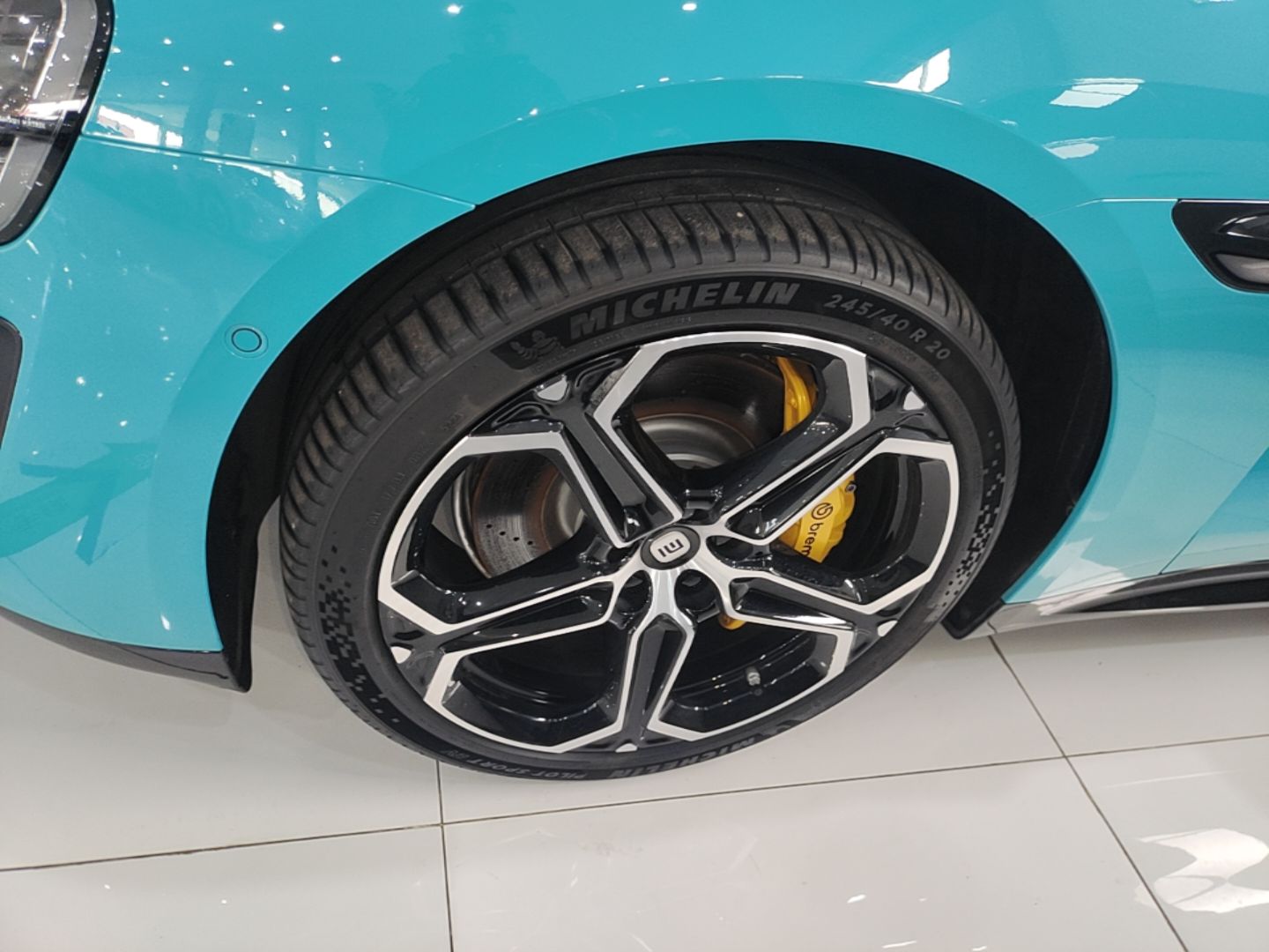 Xiaomi Auto SU7 2024 Four-Wheel Drive Ultra-Long Range Advanced Intelligent Driving Max Edition — снимка 10