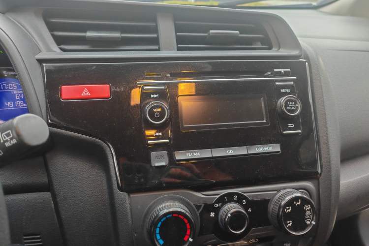 Used Honda Fit 2016 1.5L LXS CVT Comfort Sunroof Version
